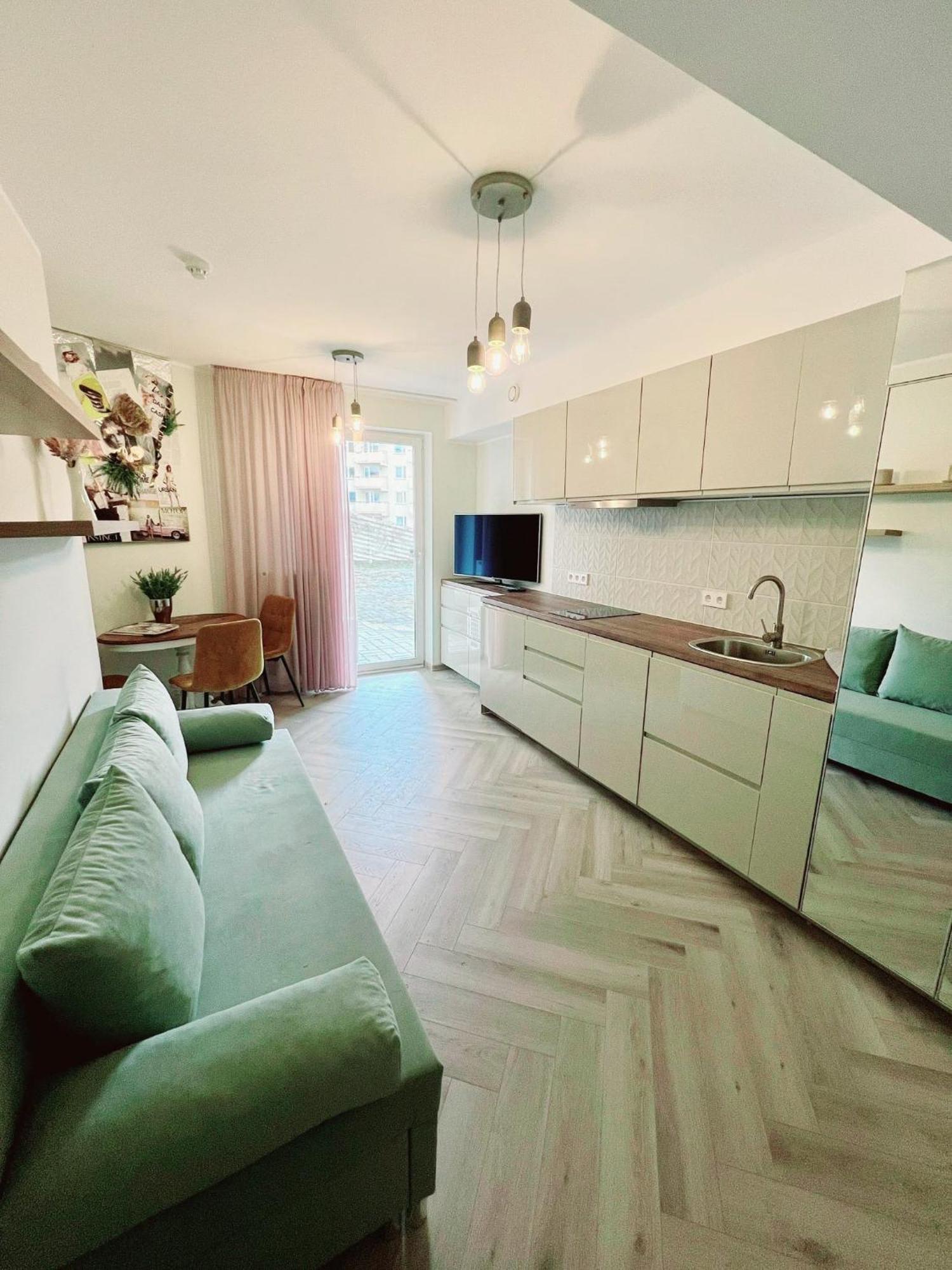 Modern With Full Kitchen And Bathroom In Kadriorg, Centre Tallinn